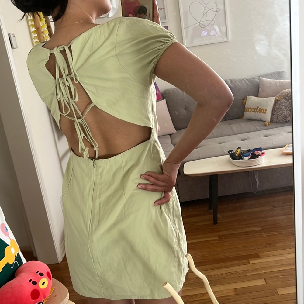 Kendall & Kylie Green Mini Dress - Picture 6 of 6
